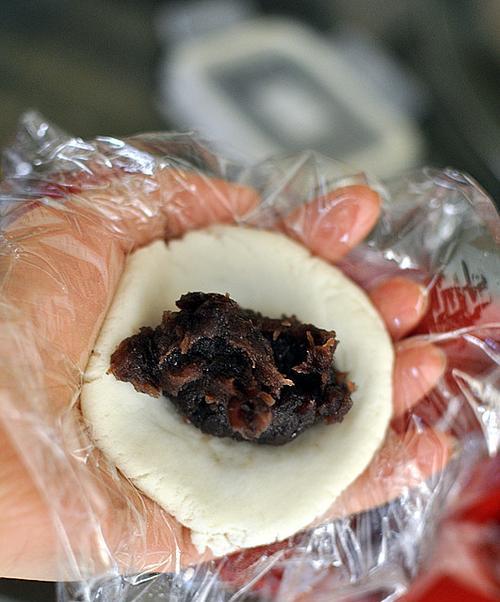 手工制作山药糕豆沙馅，让味蕾在口中绽放（用自然食材，做出甜蜜的口感）-第3张图片-美味行家