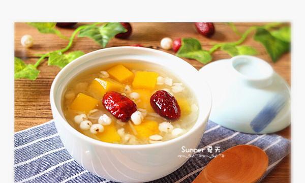 银耳薏仁汤的功效与做法（一道养生佳品，滋润肌肤，强身健体）-第3张图片-美味行家