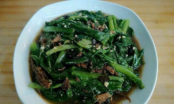 素食健康，油麦菜拌出清新口感！（味美健康，素食油麦菜让你瞬间爱上蔬菜）-第2张图片-美味行家