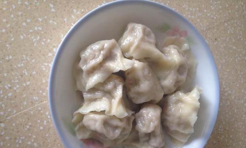 美味健康的羊肉萝卜馅饺子（一份健康的传统美食）-第2张图片-美味行家