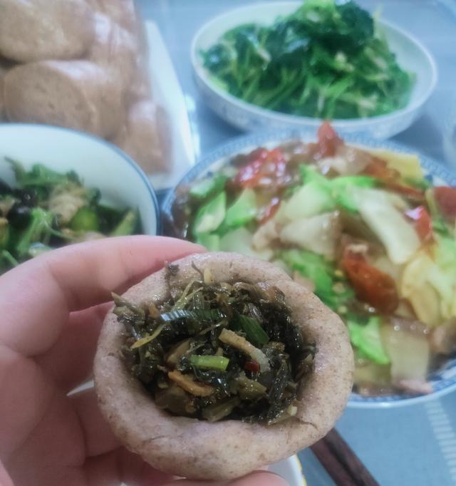 酸菜顿顿白面版的制作方法（口感细腻，酸爽适口，快乐顿顿）-第1张图片-美味行家