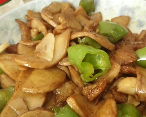 美味香菇腿炒肉丝（家常美食，营养丰富）-第2张图片-美味行家