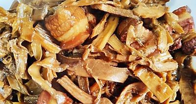 教你如何用简单材料制作一道营养美味的午餐（教你如何用简单材料制作一道营养美味的午餐）-第2张图片-美味行家