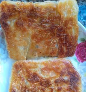 手抓饼馅饼的制作方法（让你轻松学会制作手抓饼馅饼）-第1张图片-美味行家