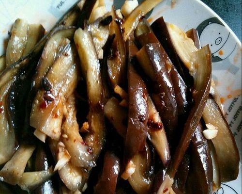 以泰汁茄子，清爽美味（一道口感丰富的地道泰国菜）-第2张图片-美味行家