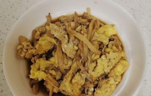 杏包菇炒蛋的做法（简单易学，美味可口）-第3张图片-美味行家