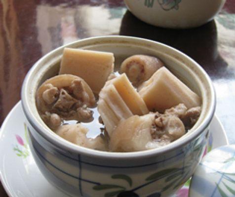 营养无比的无花果猪尾汤（让你一次爱上的美味佳肴）-第3张图片-美味行家