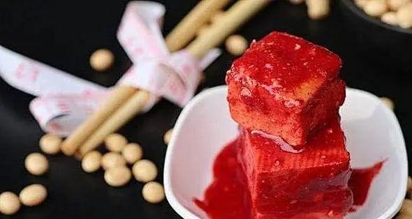酥炸红糟梅花排骨，口感鲜美，令人回味无穷！-第1张图片-美味行家