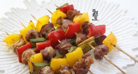 用香烤的方法烤出美味的猪肉串（从选材到烹制，了解如何烤出最好的猪肉串）-第2张图片-美味行家