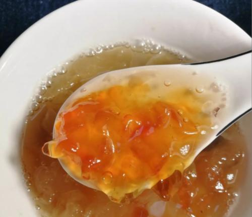 如何制作美味的水果酸甜糖水（掌握这5个步骤，轻松制作出清爽可口的水果酸甜糖水！）-第3张图片-美味行家