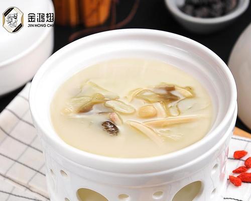 以鱼翅元贝瘦肉养心安神汤（中医食疗治疗失眠、焦虑、疲劳的秘方）-第2张图片-美味行家