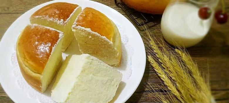 用乳酪制作的美味面包（探索如何在家制作自己的乳酪面包）-第3张图片-美味行家