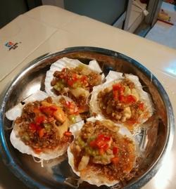 蒜蓉香扇贝的制作方法（学会蒜蓉香扇贝，让你成为厨房里的大厨！）-第2张图片-美味行家