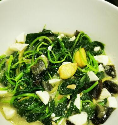 美味健康，轻松制作汤苋菜（让生活更有滋味，汤苋菜的营养与制作）-第1张图片-美味行家