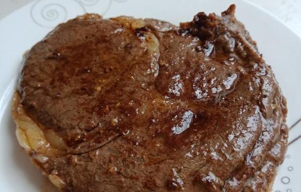 五香酱牛肉的制作方法（口感鲜美的传统美食）-第1张图片-美味行家