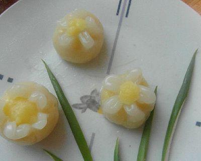 教你制作美味可口的生煎水晶包（掌握制作技巧，做出极致口感）-第1张图片-美味行家