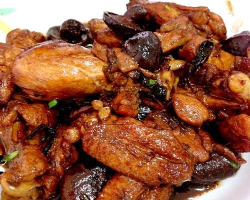 简单易学的香菇鸡块做法，让你的家人大饱口福（简单易学的香菇鸡块做法，让你的家人大饱口福）-第3张图片-美味行家