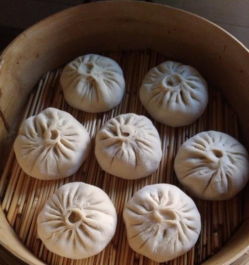 手把手教你做美味芸豆包子（口感绵软、香气四溢，让你爱不释手的美食）-第3张图片-美味行家