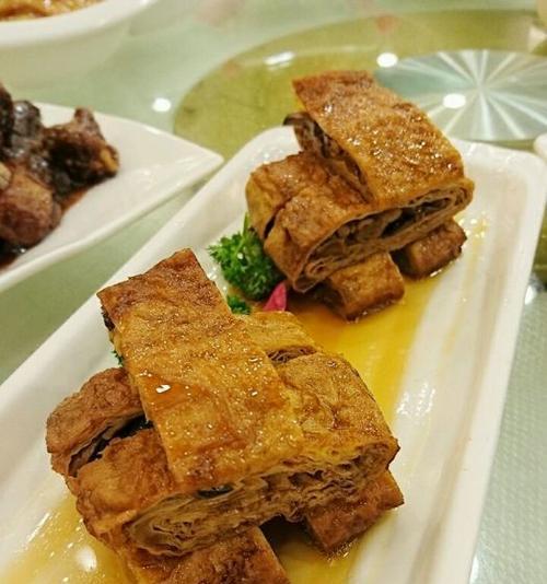 五香素鸭的制作方法（素食界的美味佳肴）-第3张图片-美味行家