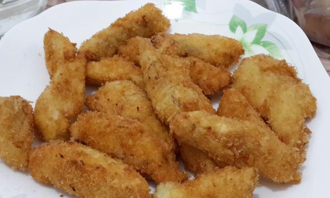 香炸苹果圈的做法（用苹果和香料制作的美味饼干）-第1张图片-美味行家