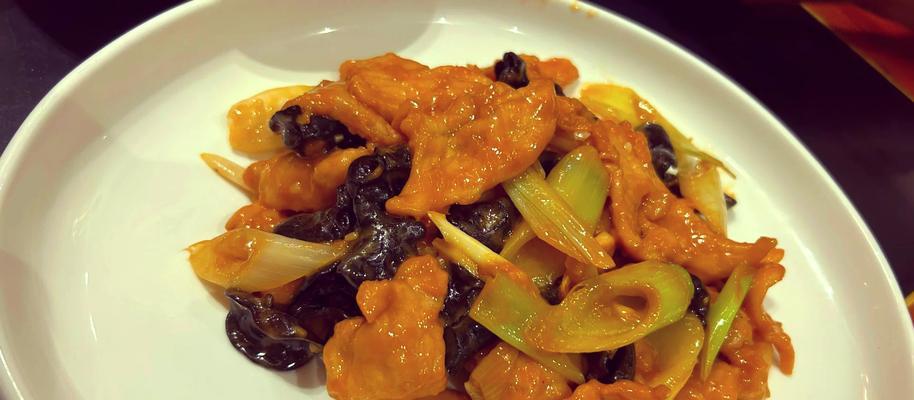 美味又健康的以什锦双色肉丸制作方法（以猪肉和鸡肉为主要材料，轻松制作双色肉丸）-第3张图片-美味行家
