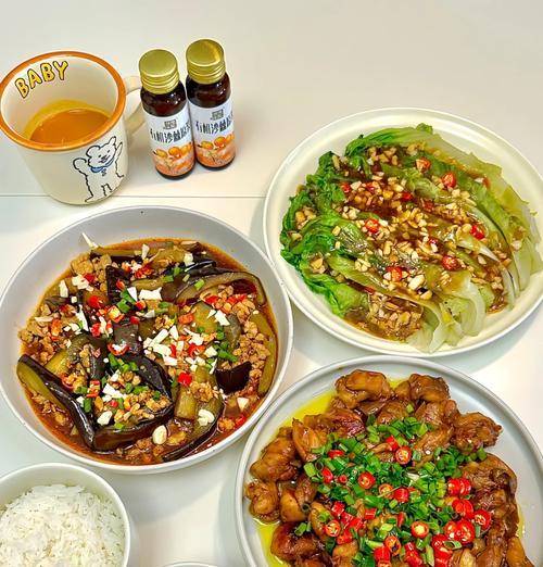 蒜香肉末茄子的制作方法（口感鲜美、营养丰富的健康佳肴）-第2张图片-美味行家