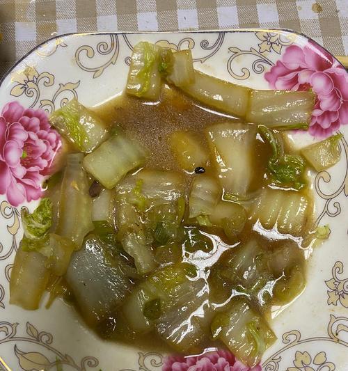 猪皮肉渣炒白菜的做法（美味又营养的家常菜）-第2张图片-美味行家