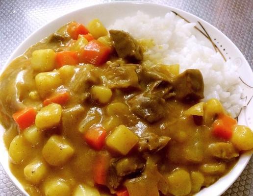 香辣美味洋芋咖哩豆干的制作方法（简单易学，做出家常美食）-第1张图片-美味行家