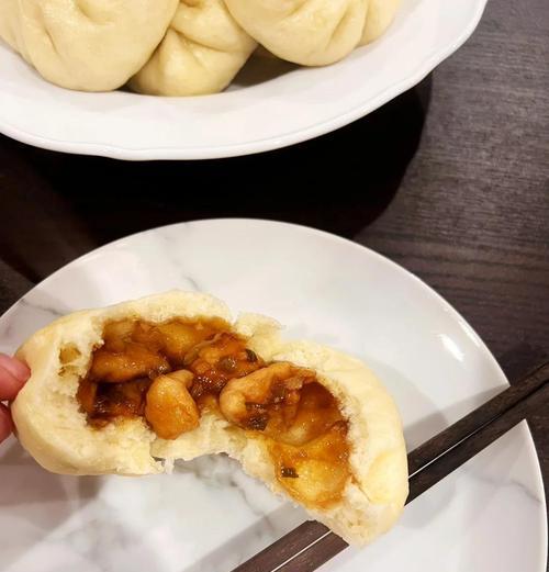 三角豆沙包制作方法（精致美味，营养丰富，让你一次过了解三角豆沙包的制作方法）-第2张图片-美味行家