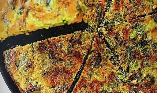 香椿芽滑蛋——美味的春日佳肴（清新爽口，营养丰富的春季食品）-第2张图片-美味行家