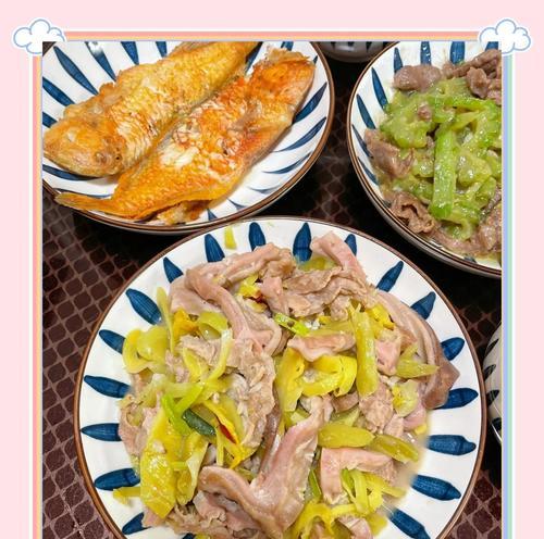 美味营养的猪肚咸菜做法（传统口味，健康美食，营养丰富）-第2张图片-美味行家