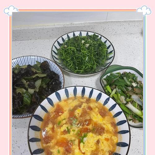 快手好吃的以西红柿鸡蛋粉干（做法简单易学，营养美味又实惠）-第3张图片-美味行家