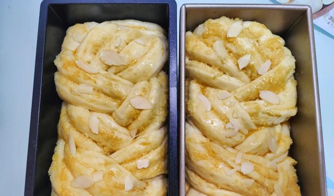 超软吐司的制作方法（用简单材料轻松做出一款美味早餐，不再为选择面包而烦恼）-第2张图片-美味行家
