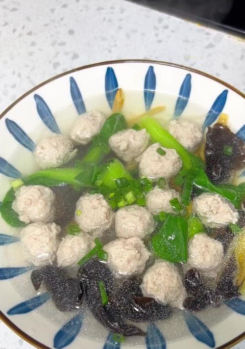 手把手教你做美味益智小肉丸（口感鲜美，适合大人小孩）-第3张图片-美味行家