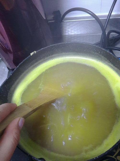 用微波炉轻松制作美味苹果酱（15分钟搞定，健康美味享不停）-第2张图片-美味行家