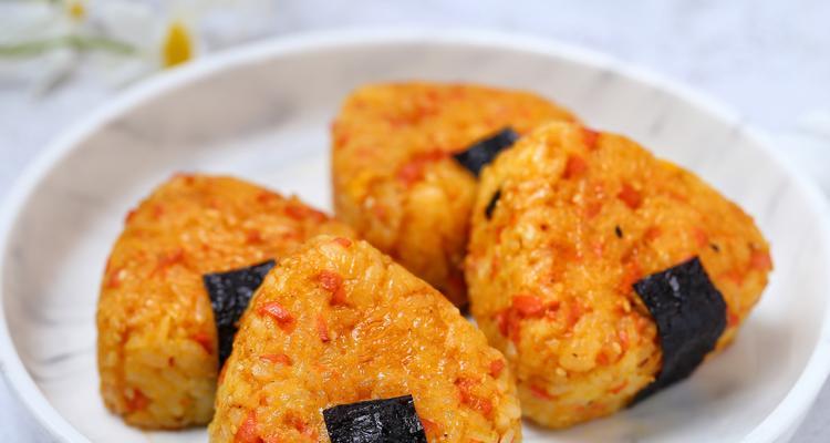 手把手教你做美味的日式大饭团（简单易学的做法，让你尝到正宗日本美食的魅力）-第1张图片-美味行家