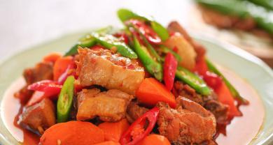 如何烹制土匪鸭——一道美食的制作方法（用简单的步骤，制作一道口感鲜美、营养丰富的土匪鸭。）-第3张图片-美味行家