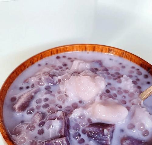 一杯暖心的紫薯糖水（健康又美味，让你舒缓一天的疲惫）-第3张图片-美味行家