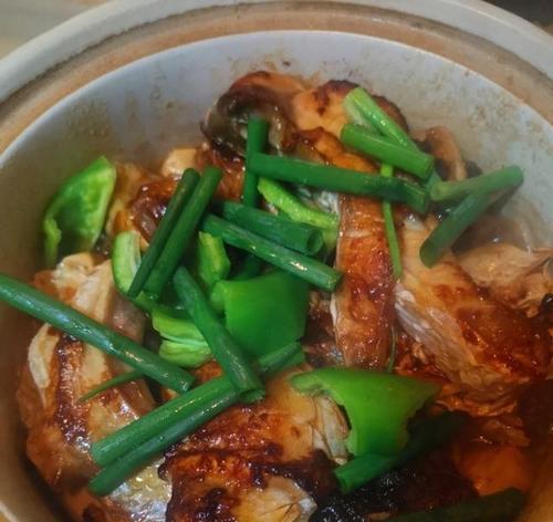 美味的鱼头烧豆腐（家庭厨房最佳做法）-第3张图片-美味行家