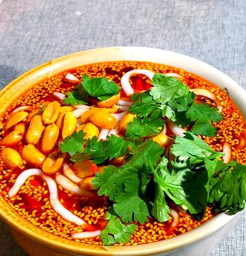 自制天然土豆粉条的做法（从土豆到粉条，轻松DIY）-第3张图片-美味行家