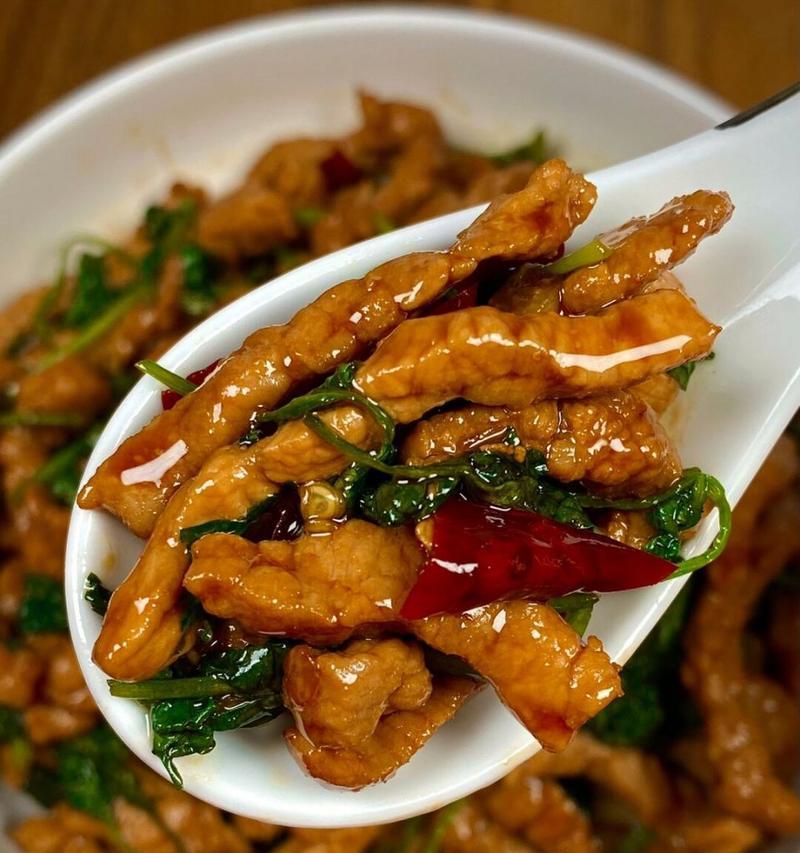 香菜肉丝的制作方法（重庆特色小吃制作教程，让你做出正宗的香菜肉丝）-第1张图片-美味行家