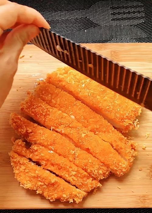 学会制作美味的奥尔良炸鸡排（传承家庭美食文化，享受口感绝佳的美味佳肴）-第1张图片-美味行家