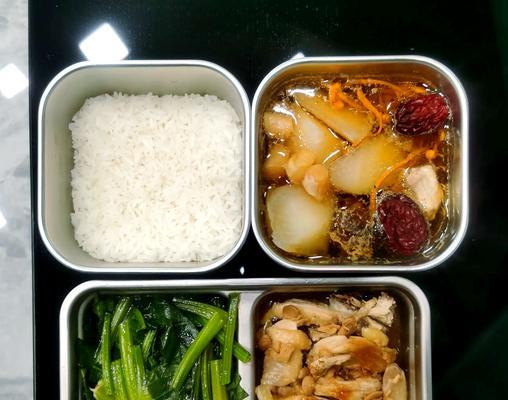 以爱心米饭为切入点，品味人间真情（烹饪技巧、菜品介绍、情感寄语）-第1张图片-美味行家