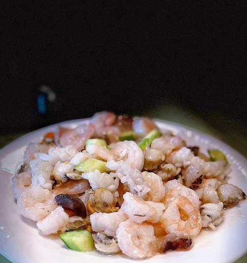 美味健康的虾仁独面筋料理（以面筋为主，搭配营养虾仁的烹饪方法）-第1张图片-美味行家