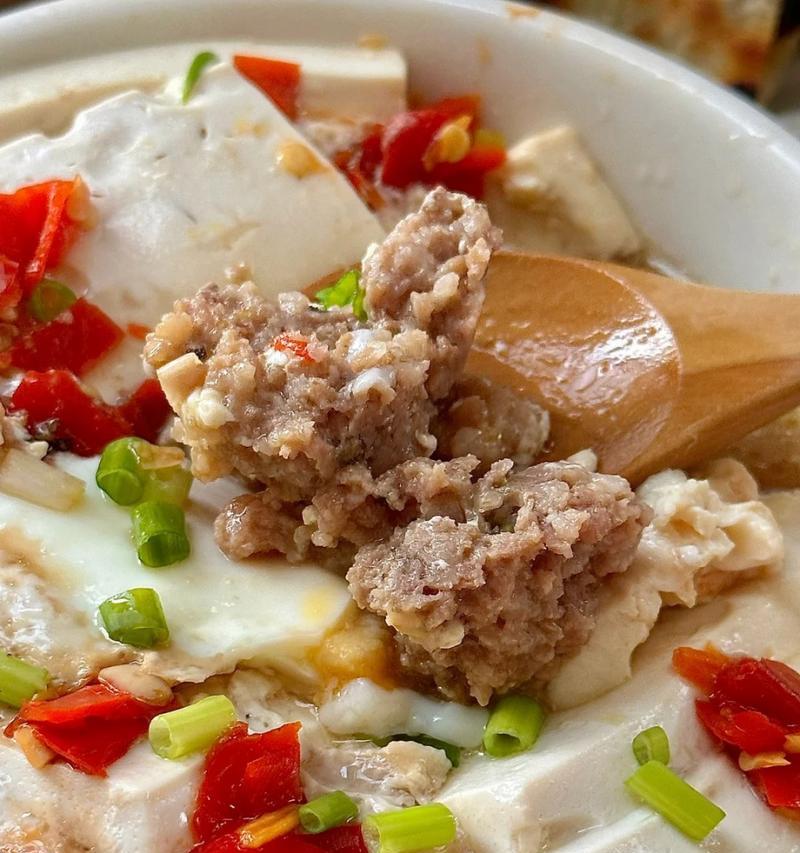 美食探秘——肉糜窝蛋（传统中式早餐，口感独特，简单易学）-第2张图片-美味行家
