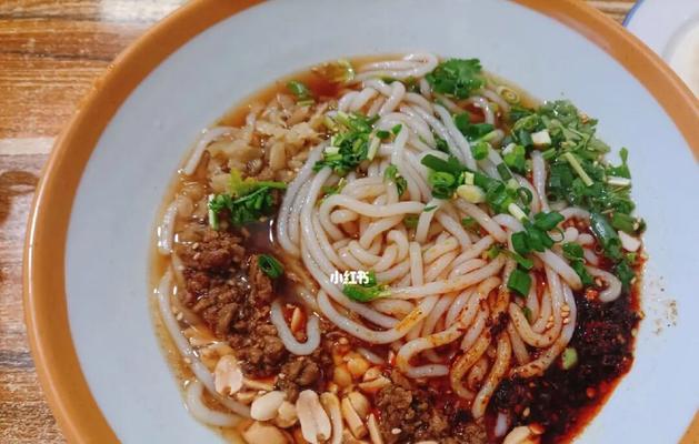 杂酱米粉的制作方法（打造地道美食，享受滋味人生）-第3张图片-美味行家
