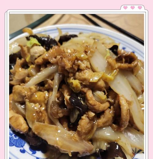 青笋过油肉的做法分享（简单易学，营养美味的家常菜肴）-第1张图片-美味行家