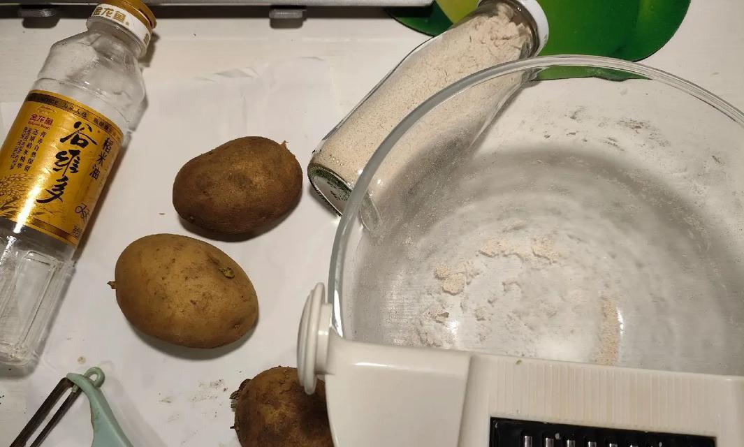 以榆钱不烂子的制作方法（传统手艺掌握制作关键，以榆木为材料）-第2张图片-美味行家