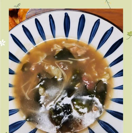 打造营养美味的辣汤（以蔬菜为主，健康又美味/辣味十足，口感丰富）-第2张图片-美味行家