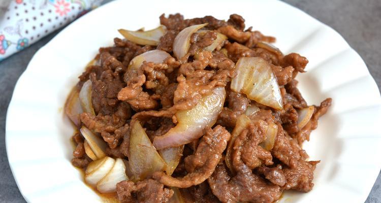 美食之道（色香味俱全的经典家常菜，让你爱不释口）-第1张图片-美味行家